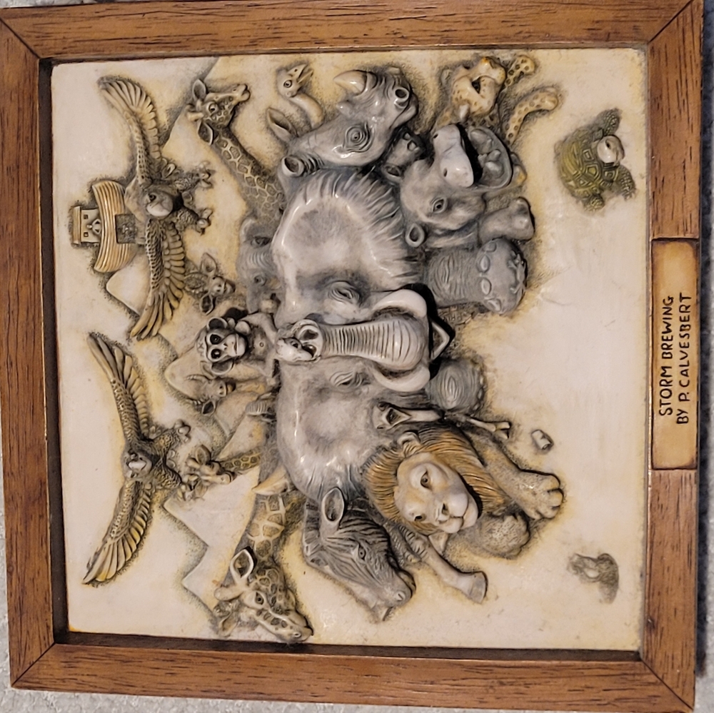 Animal Relief Wall Art Or Stand Up "Storm Brewing” Harmony Kingdom Framed Tile - Picture 4 of 4